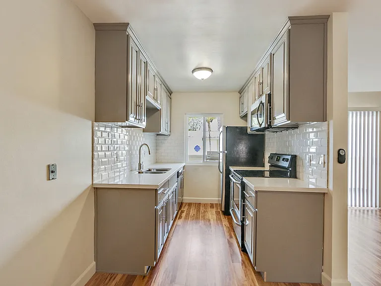 9632 Lucerne Ave — Photo 27