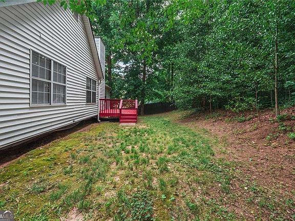 5th image of 4830 Old Field Dr NE