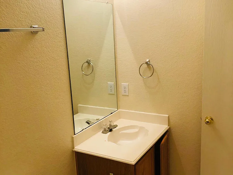 9605 Woodrow Wilson Dr — Photo 14