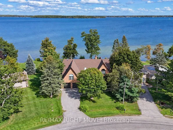 2199 Thomson Cres, Severn, ON L3V 0V7