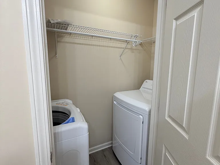 210 Bridford Downs Dr — Photo 7