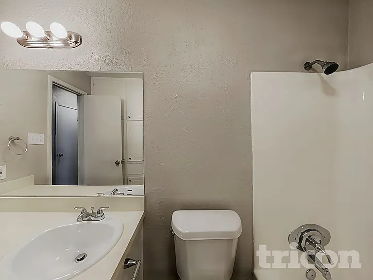 155 Bellvue Dr — Photo 13