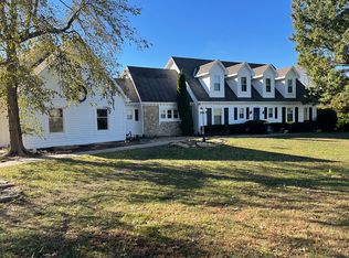 11197 W 175th St, Overland Park, KS 66221