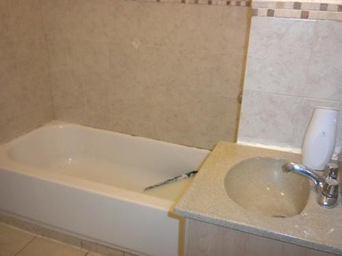 2nd image of 928 21st St APT 31