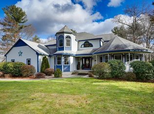 26 Wamsutta Ridge Rd, Charlton, MA 01507