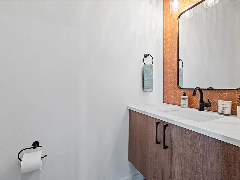 506 Krebs Ln #2 — Photo 8