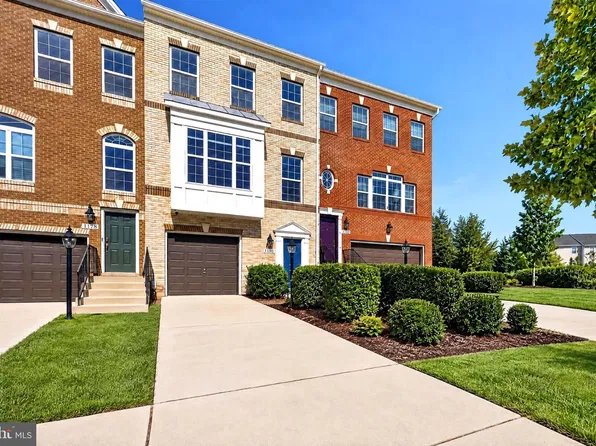 11180 Southport Pl, Waldorf, MD 20695