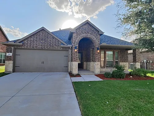 516 Rustic Oak Ln Photo 1