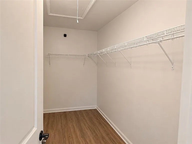 663 Castleberry Ave — Photo 18