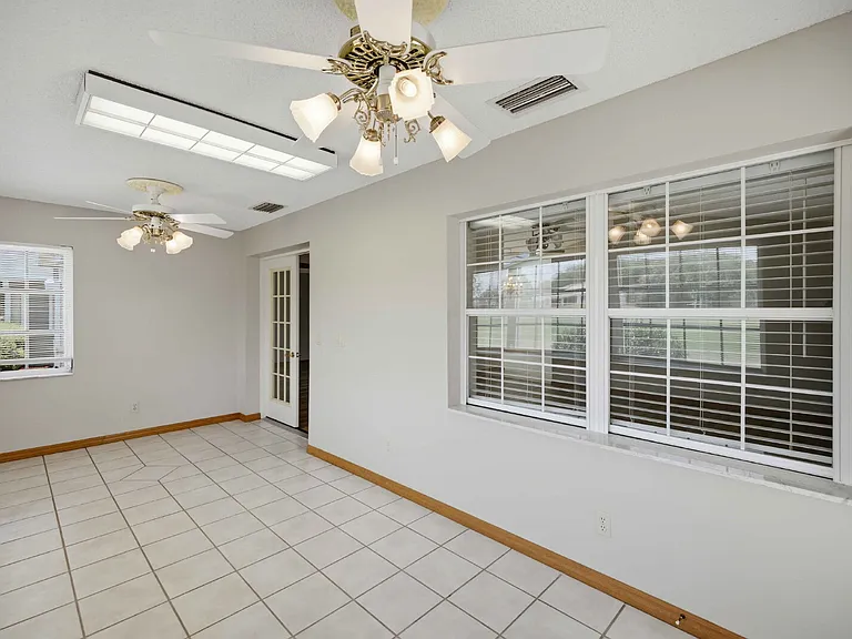 9177 SW 91st Cir — Photo 21