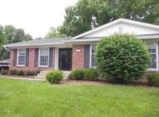 6134 Perma Dr, Louisville, KY 40218
