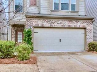 6230 Crested Moss Dr, Alpharetta, GA 30004