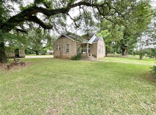 1108 W Dr McConnell Blvd, Bunkie, LA 71322