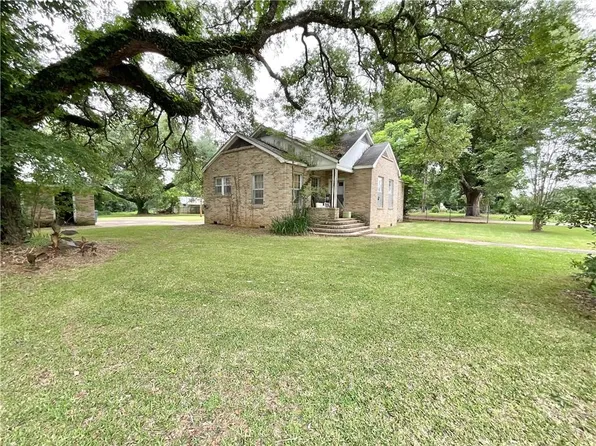 1108 W Dr McConnell Blvd, Bunkie, LA 71322