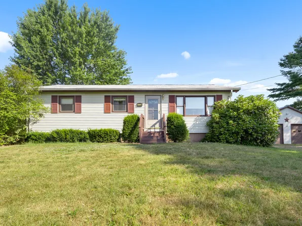 1729 Avenue Road, Exeter, ME 04435