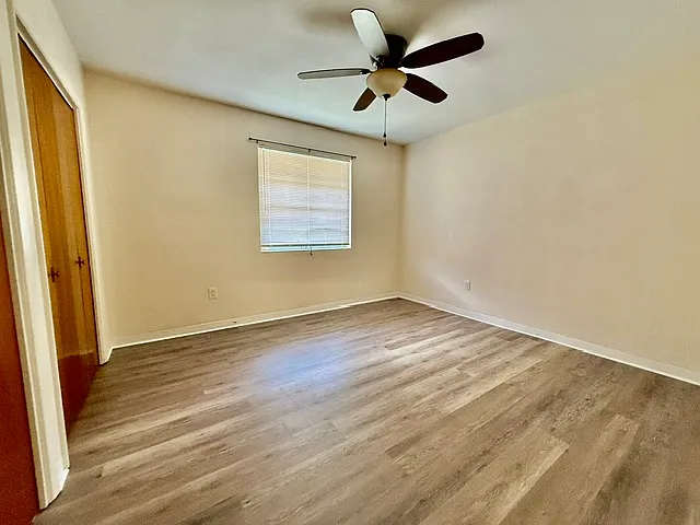 420 N Fairview Ave — Photo 14