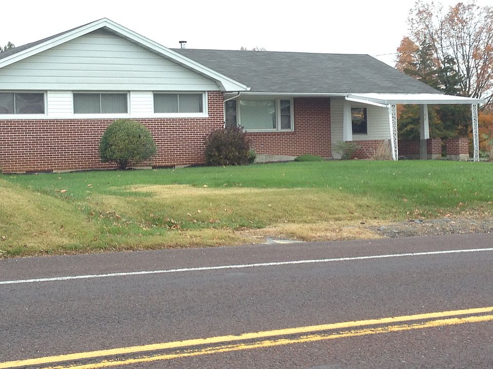 2nd image of 935 E Chocolate Ave