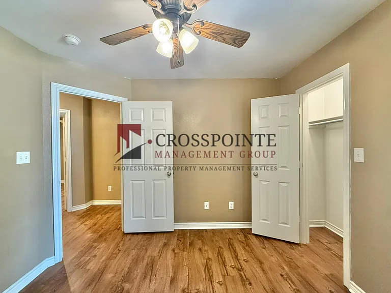 15919 Brittain Ct — Photo 27