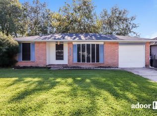 16926 Tibet Rd, Friendswood, TX 77546