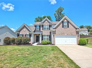 1120 Williamstown Rd, Matthews, NC 28105