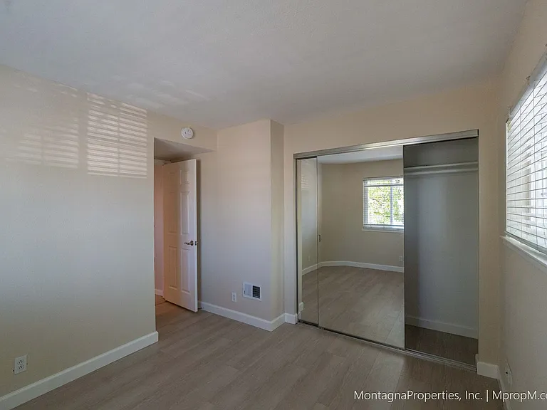 1461 Main St #1 — Photo 14