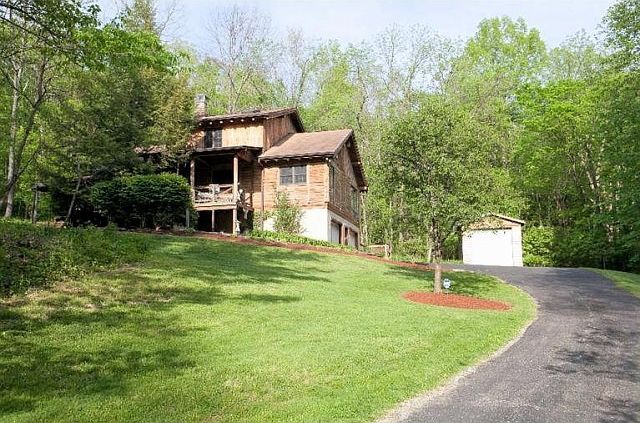1st image of 1121 Crooked Creek Ln