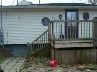 57723 Deep Run Rd, Martins Ferry, OH 43935