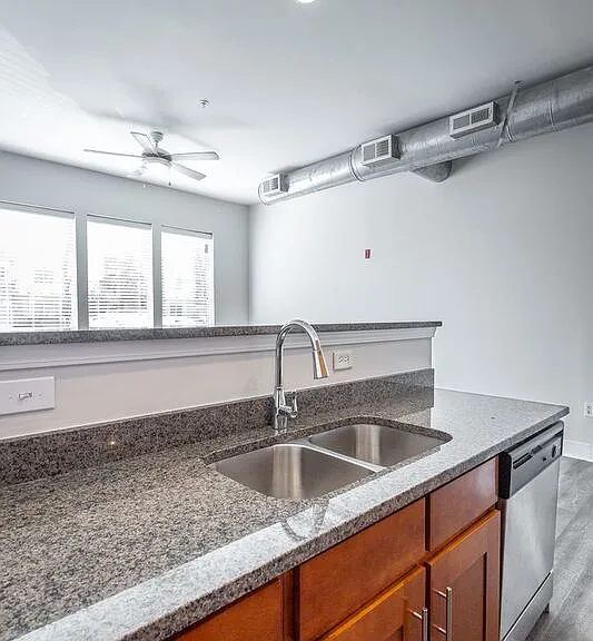 Southside Flats — Photo 9