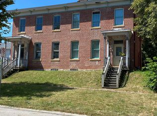 319-321 S 6th St, Burlington, IA 52601