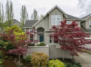 4 Morningview Pl, Lake Oswego, OR 97035