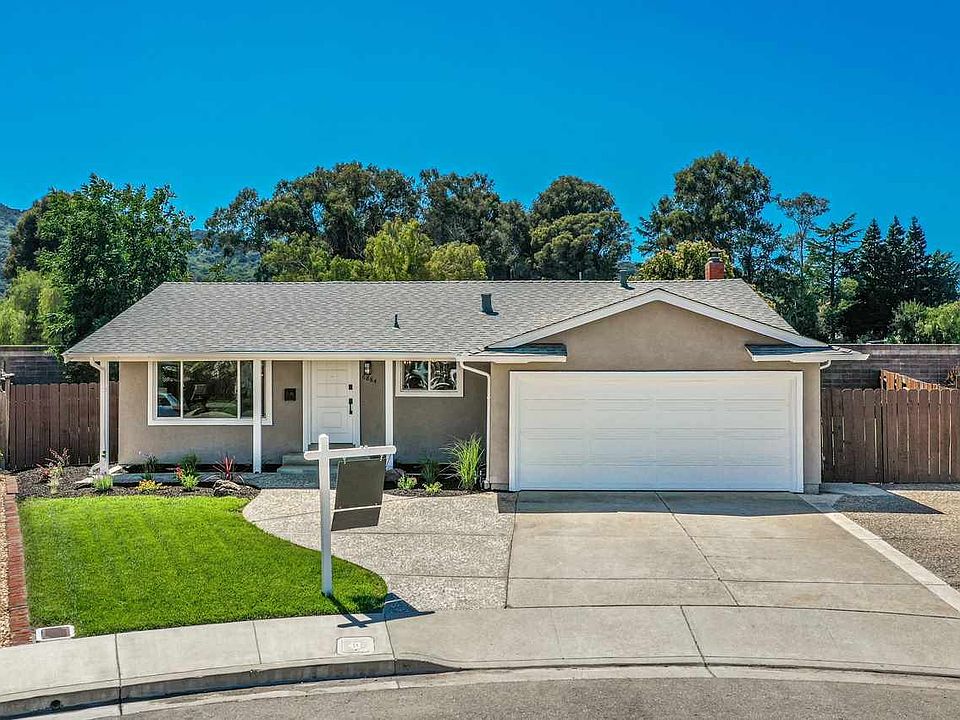 1st image of 6884 Singletree Ct