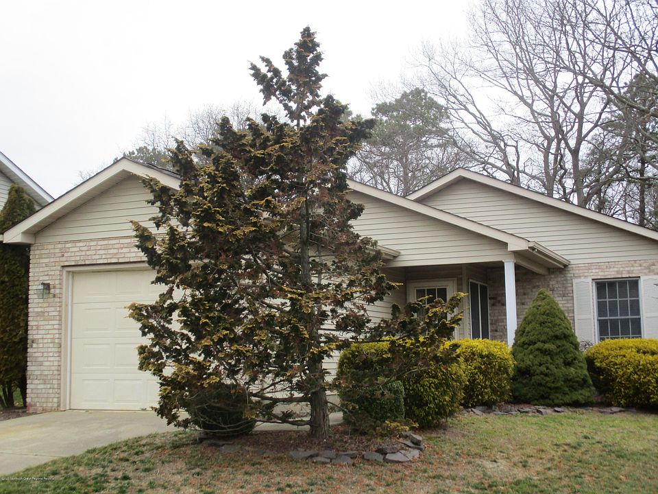 1st image of 1486 Falconcrest Ct