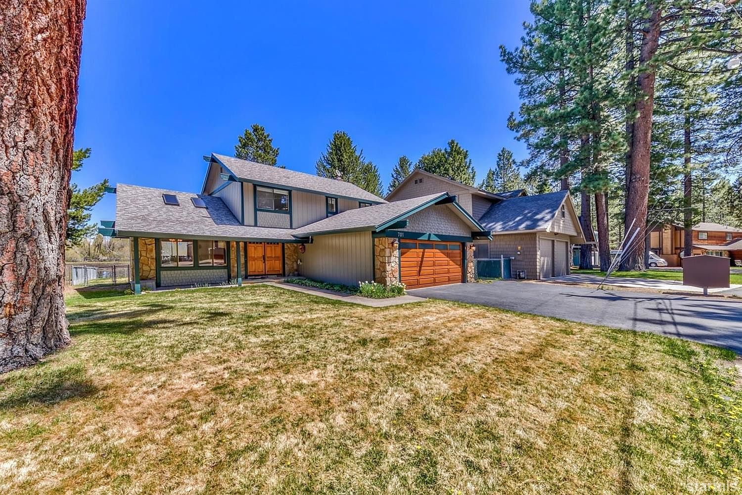 701 Michael Dr, South Lake Tahoe, CA 96150 Zillow