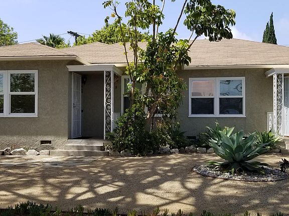 Right side is 7809 Flight Avenue