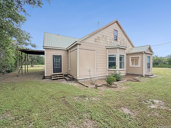 4th image of 2722 ELLIS RD