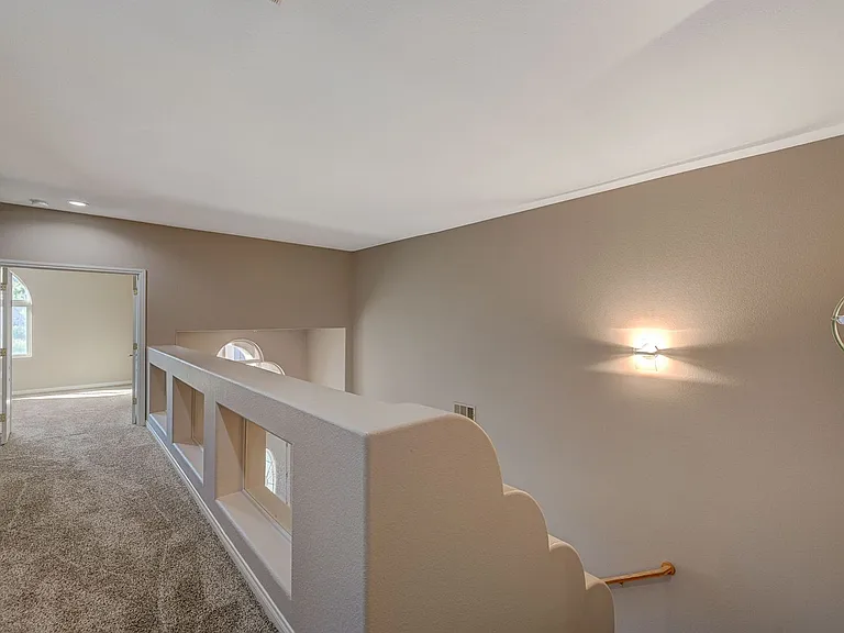 1934 Grey Eagle St — Photo 29