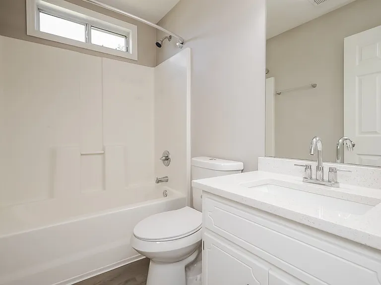308 Kellys Walk — Photo 14