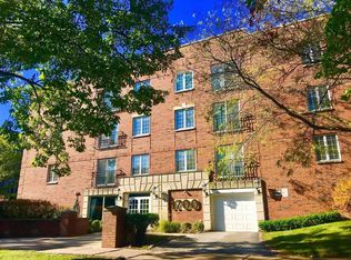 1700 Hinman Ave APT 3A, Evanston, IL 60201