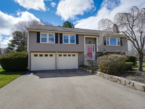 268 Davis St, Northborough, MA 01532