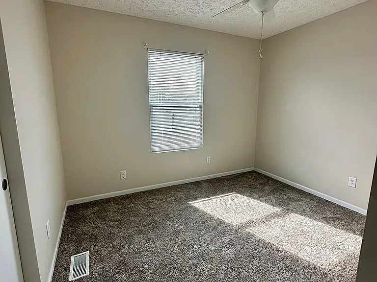 665 Perilous Pl — Photo 10