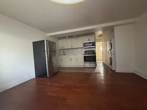 140 71st St Photo 1