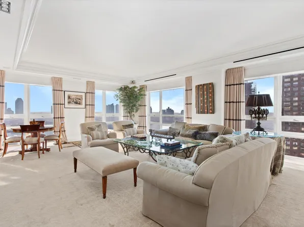 415 East 54th Street 25GG image 2 of 20