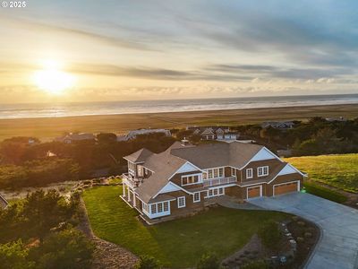 88942 Pinehurst Rd, Seaside, OR, 97138