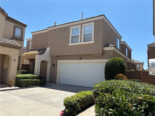 17 Rue Fontaine, Foothill Ranch, CA 92610
