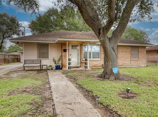 4018 Lamont St, Corpus Christi, TX 78411