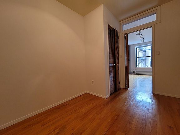 5th image of 317 1st Ave APT 3