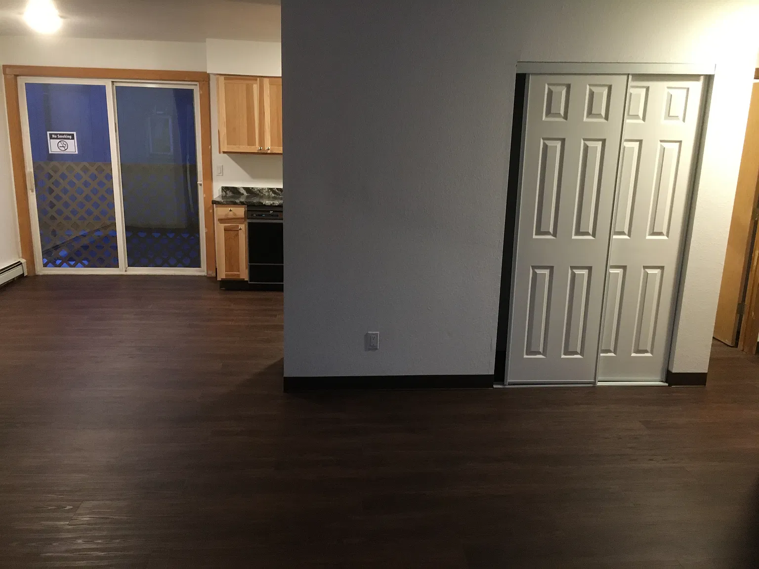 2 bed, 800 sqft, $1,400 — Photo 2