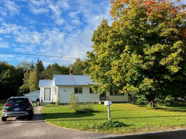 1290 Ridge Rd, Falkland Ridge, NS B0R 1H0