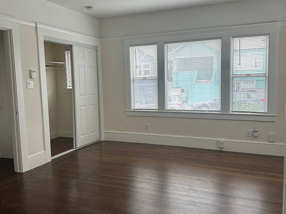 Bedroom space w/ closet
