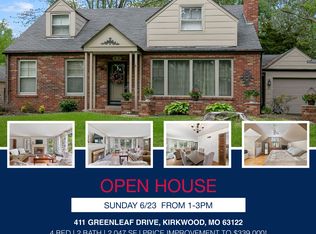411 Greenleaf Dr, Saint Louis, MO 63122